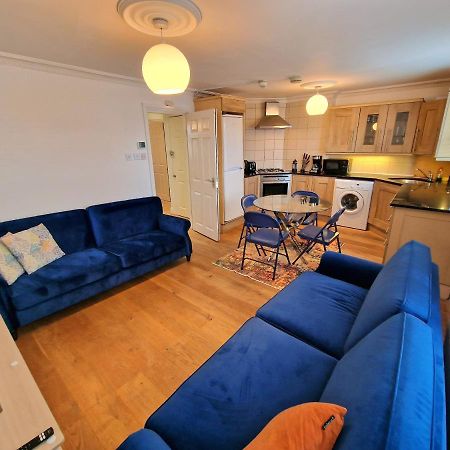 Cosy Home In Kensington - Great Location! 3 Minutes Walk To Earl'S Court Station ロンドン エクステリア 写真