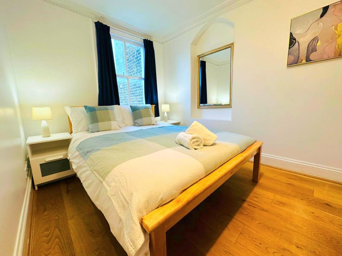 Cosy Home In Kensington - Great Location! 3 Minutes Walk To Earl'S Court Station ロンドン エクステリア 写真