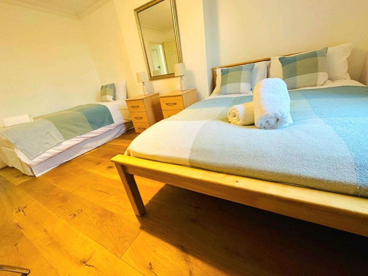 Cosy Home In Kensington - Great Location! 3 Minutes Walk To Earl'S Court Station ロンドン エクステリア 写真